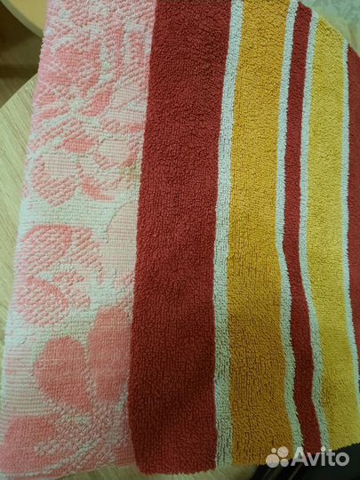 Полотенца махровые