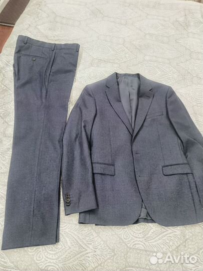 Мужской костюм Cacharel 48 синий, шерсть