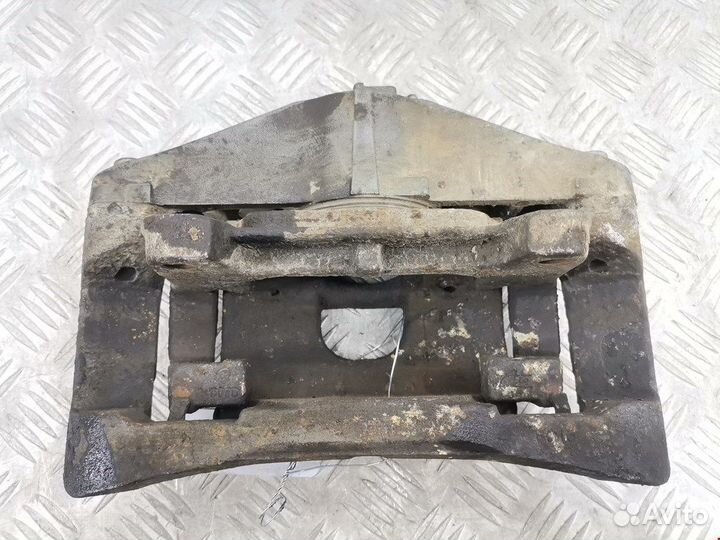 Суппорт передний левый для Audi A6 C6 4F0615123