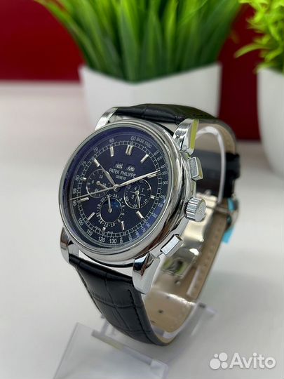 Механические часы на кожаном ремешке PatekPhilippe