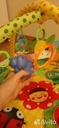 Развивающий коврик