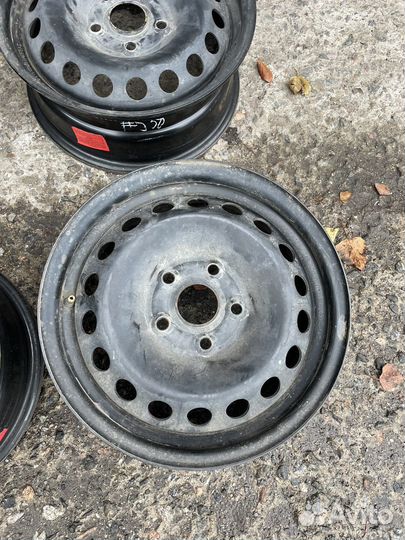 Диски на volkswagen r 15 штамповки