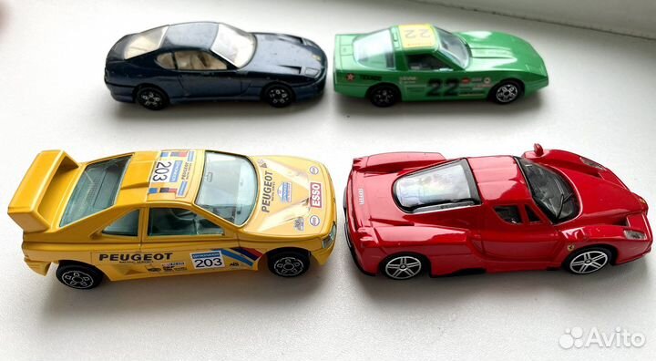 Модели автомобей Bburago 1:43