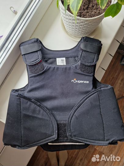 Жилет защитный для верховой езды Fouganza