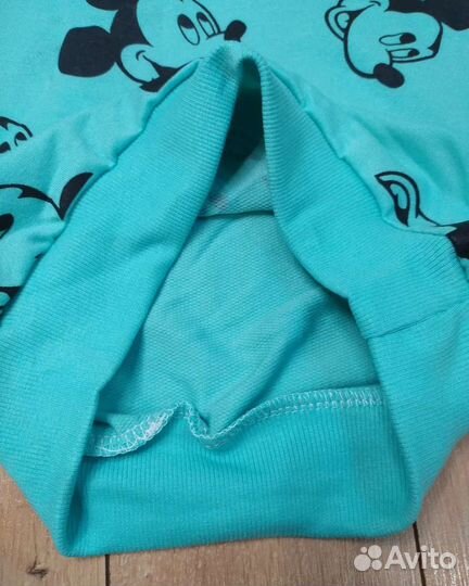 Детский костюм новый