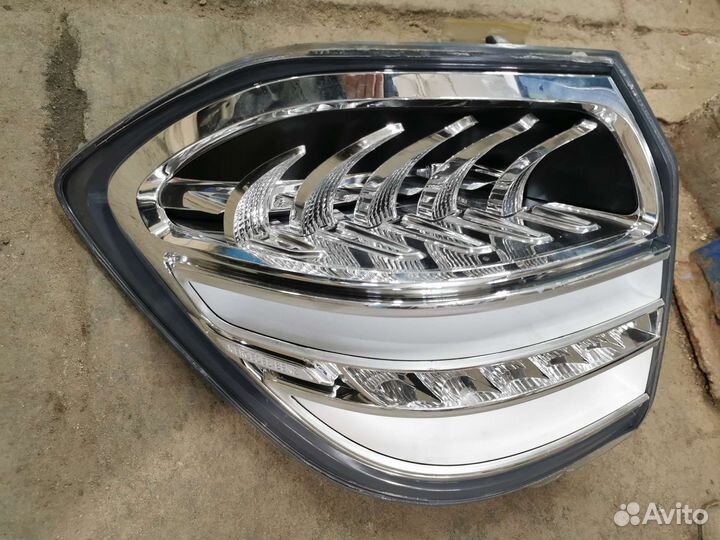 Фонарь задний левый mercedes ml166