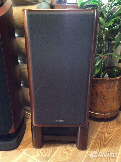 Onkyo Scepter 1001