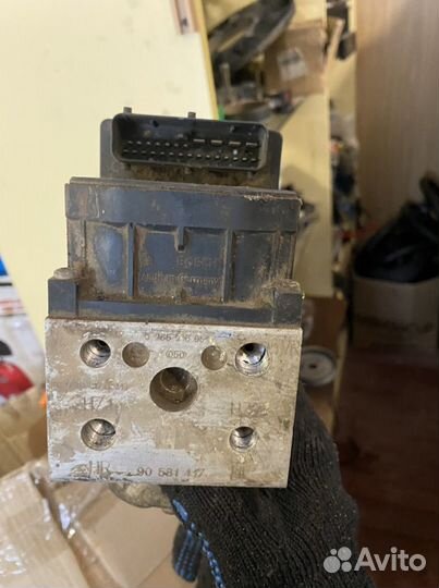 Блок абс опель астра g 90581417