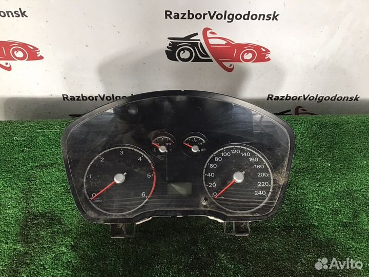 Щиток приборов Ford Focus 2 дорест