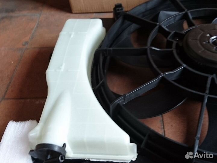 Вентилятор охлаждения Hyudai Solaris