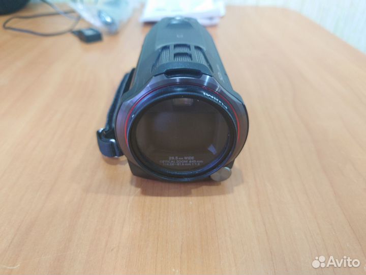 Видеокамера Panasonic hc-v770
