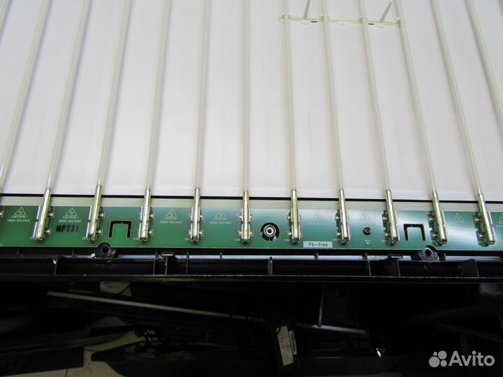 Детали телевизора philips 42PFL3605/60