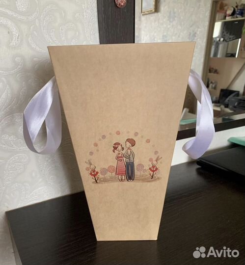 Коробка доя цветов