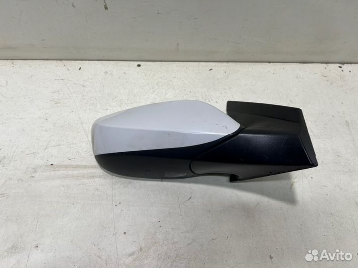 Зеркало боковое переднее правое Hyundai Solaris 1