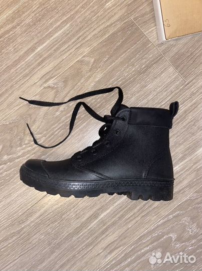 Резиновые ботинки