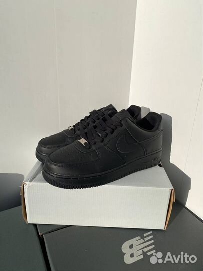 Nike air force 1 black