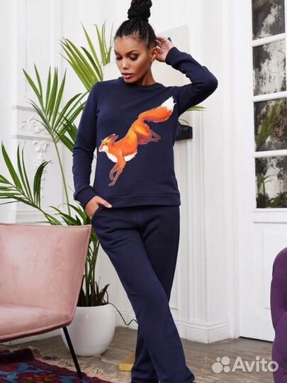 Спортивный костюм женский