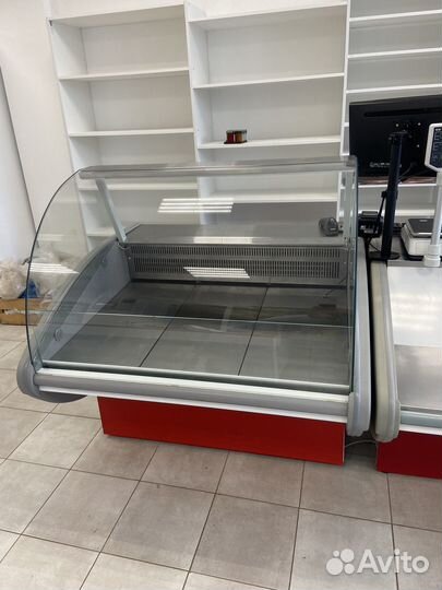 Продается оборудование для магазина
