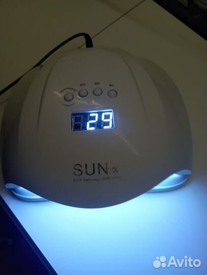 Лампа для сушки ногтей