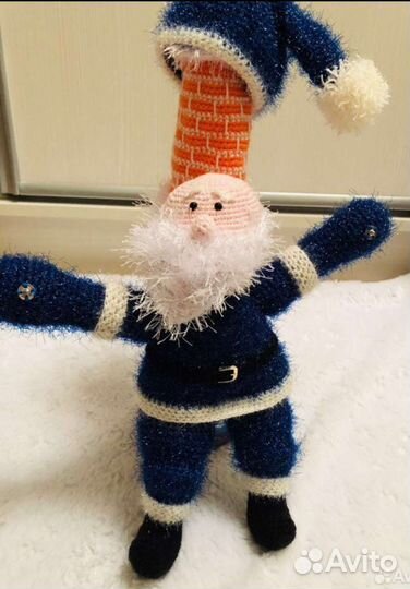 Дед Мороз с ёлочкой в подарок