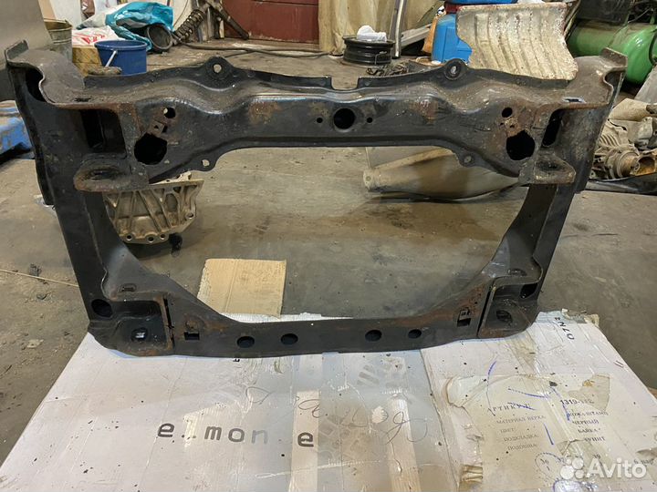 Mercedes w210 подрамник передний