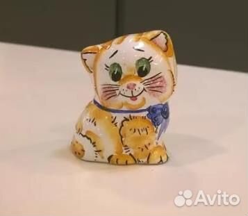 219811 Статуэтка Котенок с синим бантом