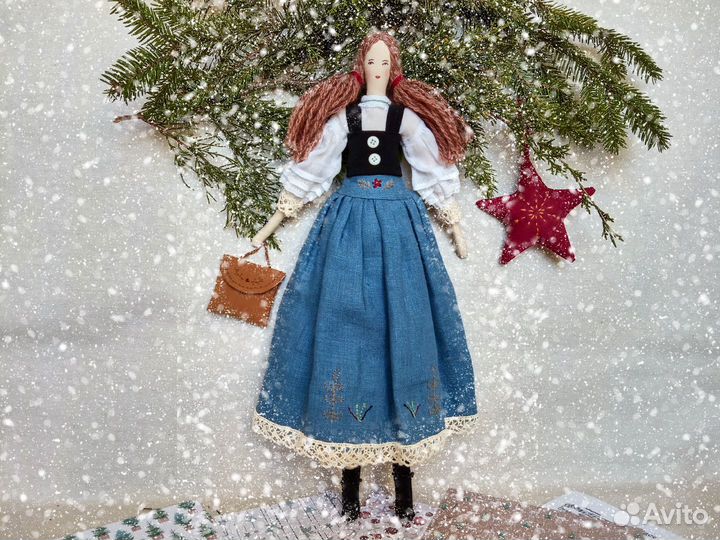 Кукла ручной работы из текстиля