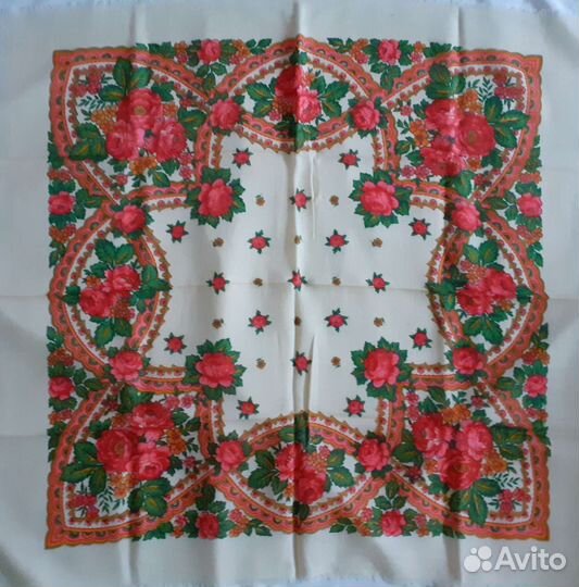 Платки чистошерстяные 85см с этикетками Павлопосад