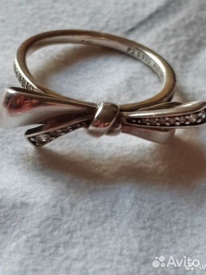 Pandora, trollbeads и др