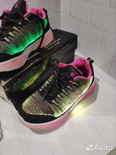 Кроссовки для девочки 33 размер