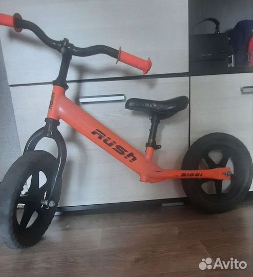 Беговел детский бу