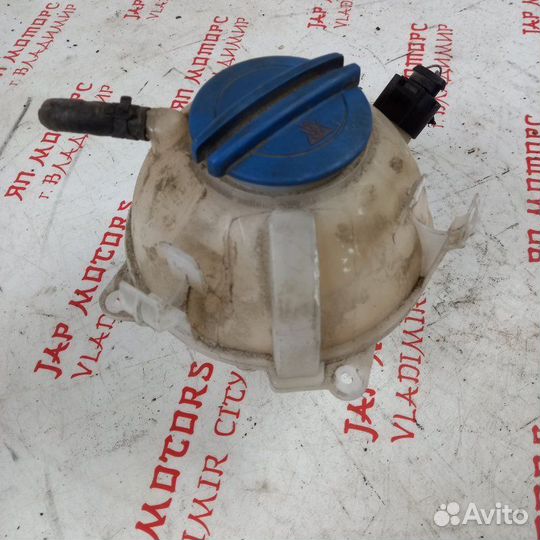 Бачок расширительный Volkswagen Golf 5 BVY 2006