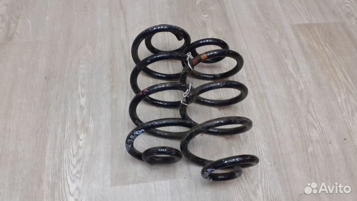 Пружина задняя Nissan Qashqai J10 Qashqai J11 2013