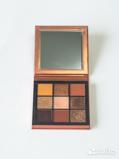 Huda Beauty Topaz Obsessions Палетка теней