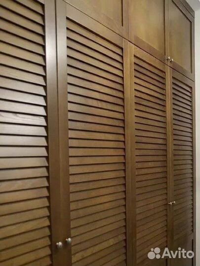 Жалюзийные двери из дуба бука сосны