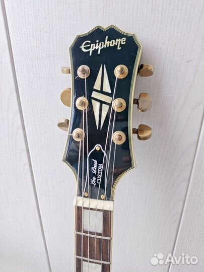 Электрогитара Epiphone Les Paul Custom