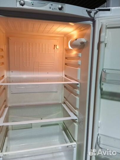 Холодильник hotpoint ariston