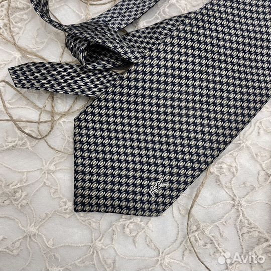 Шелковый галстук Yves Saint Laurent оригинал