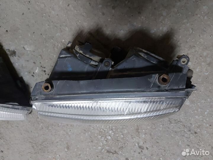 Фара Фольксваген Пассат В5