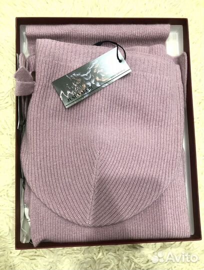 Комплект шапка и шарф женский