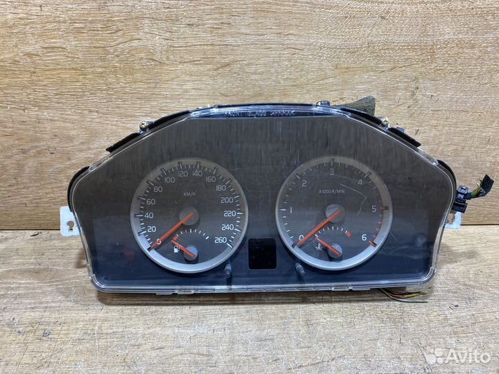 Панель приборов Volvo S40, V50 дизель 112632