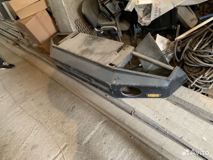 Силовой бампер на тойоту тудра