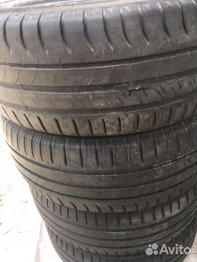 Michelin Energy Saver 215/55 R16 22V