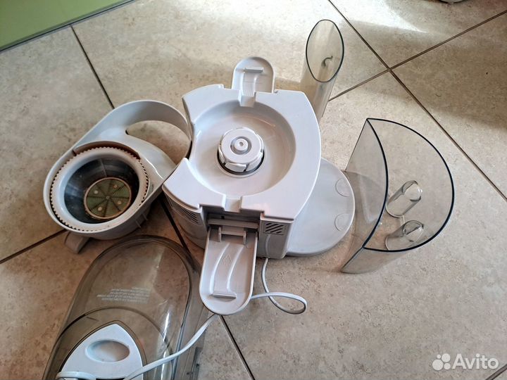 Соковыжималка Scarlett SC-012