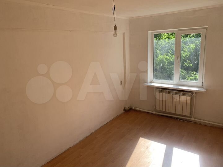 2-к. квартира, 43 м², 2/2 эт.