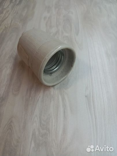 Цоколь керамический Е27