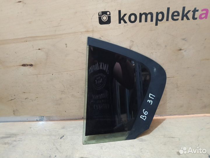 Форточка двери прав. зад. Volkswagen Passat