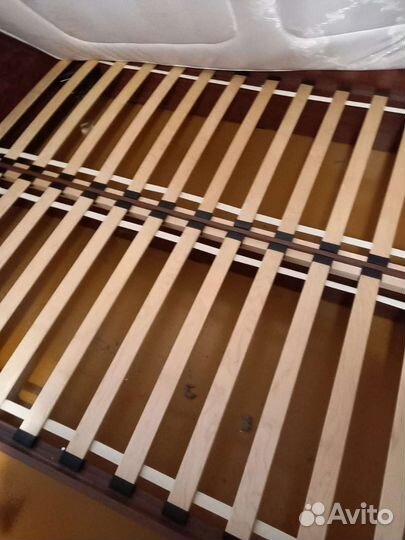 Кровать 2х спальная 160 на 200