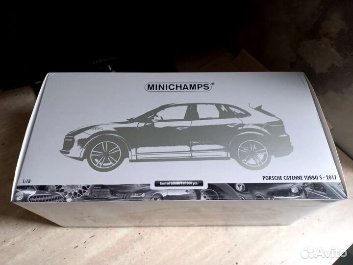 Porsche cayenne turbo s-2017 1:18