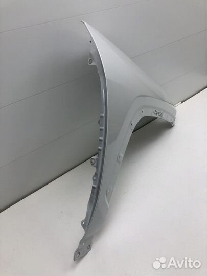 Крыло переднее правое Toyota RAV4 5 (XA50)